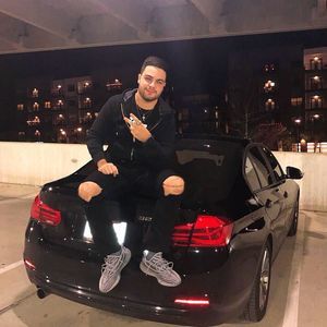 Meet your Posher, Alejandro